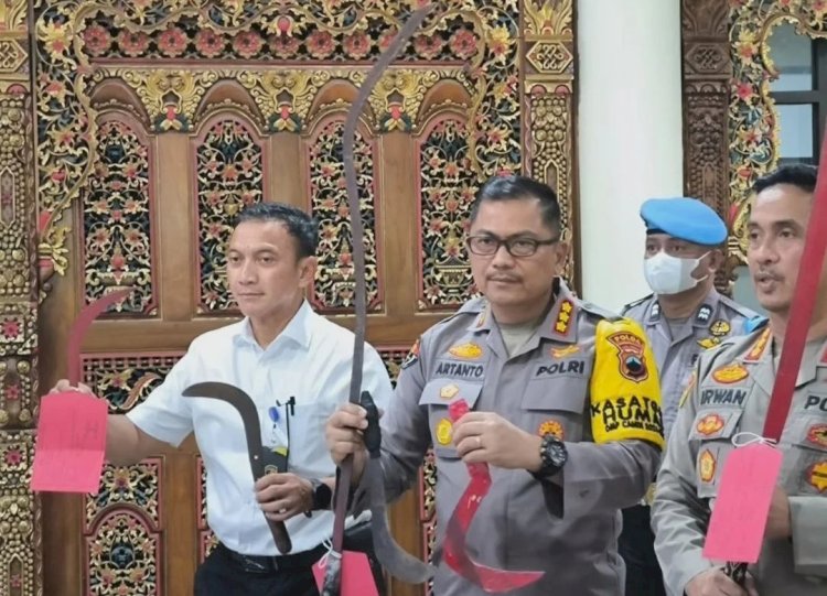 Kabid Humas Polda Jawa Tengah, Kombes Pol Artanto, Memastikan Proses Penyelidikan Dan Perkembangan Kasus Penembakan Siswa Pelajar Di Semarang Transparan Bagi Semua Pihak. Istimewa
