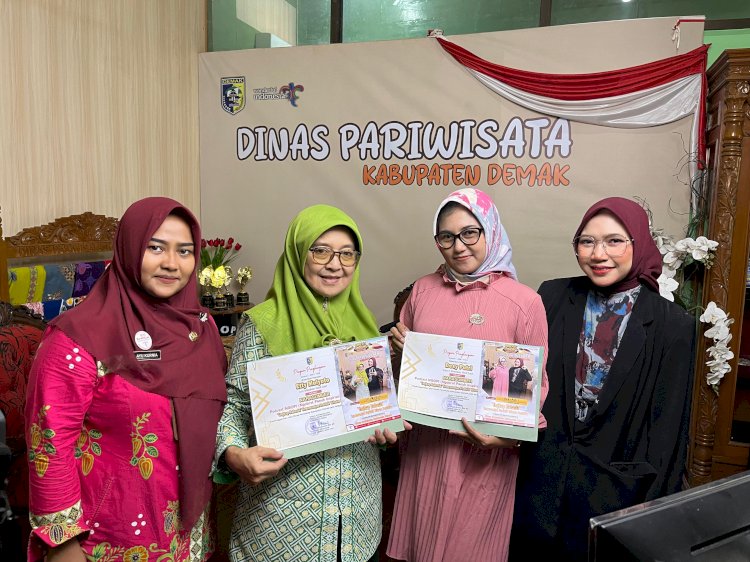 Luluk Fitria Selaku Host NGOPI, Rabu (04/12) Bersama Narasumber Perwakilan Juri Masakan Hasil Laut, Etty Mulyoto, Dan Perwakilan Peraih Juara Pertama Dari Kelompok Sekar Wangi, Desy Putri. Istimewa