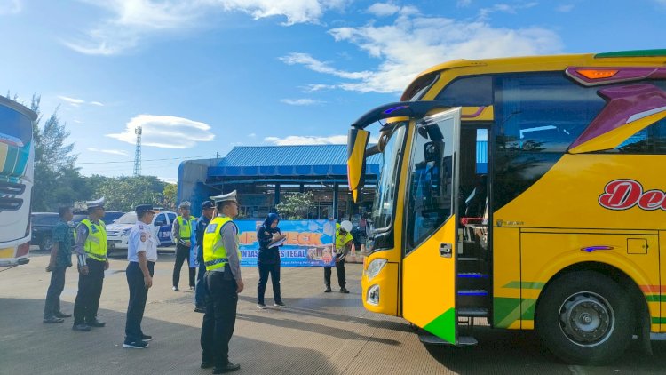 Polres Tegal Gelar Ramp Check Untuk Armada Bus Di Slawi. Istimewa