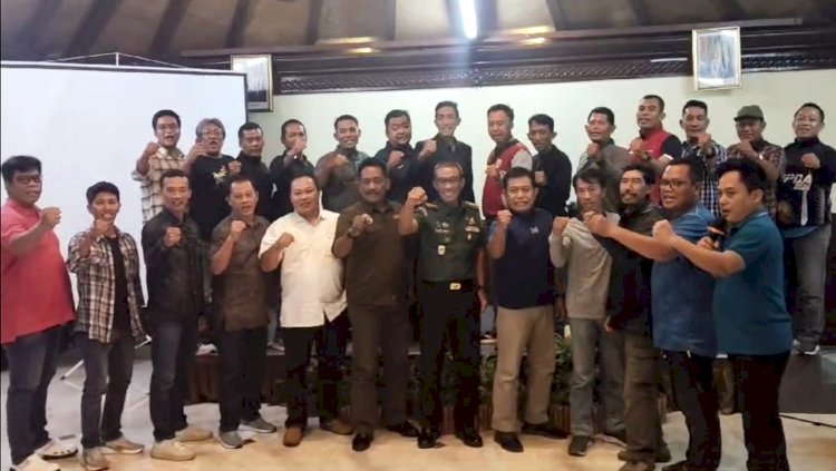 24 pendekar Jangkrik dukung Kolonel Wiwoho menjadi Ketua Taekwondo Jateng Periode 2025 - 2029. Arief Ferdianto/RMOLJateng