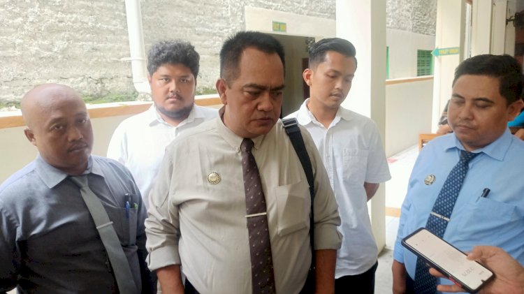 Kuasa hukum R, BRM Kusuma Putra usai menghadiri putusan sidang pra peradilan, Senin (23/12) sore. Rubadi/RMOLJateng