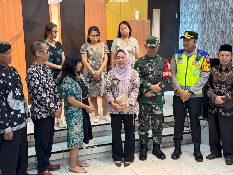 Kapolres Purbalingga Bersama Forkopimda Safari Gereja Jelang Ibadah Natal, Selasa (24/12). Istimewa