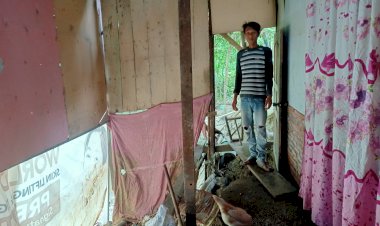 Rumah Warga Grobogan Amblas Tersapu Luapan Sungai Lusi, 3 Rumah Lainnya Alami Longsor Sebagian