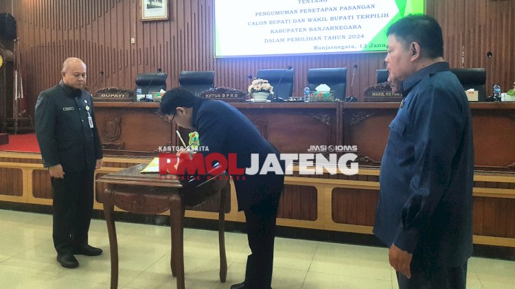 Pengumuman paslon Bupati dan Wakil Bupati terpilih di DPRD Banjarnegara. Arief Ferdianto/RMOLJateng