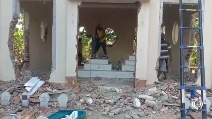 Pembongkaran Makam Habib Di Pati. Tribunnews