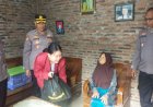 ‘Sehari Satu Kebaikan’, PJU Polres Boyolali Bantu Lansia Sebatang Kara di Ampel