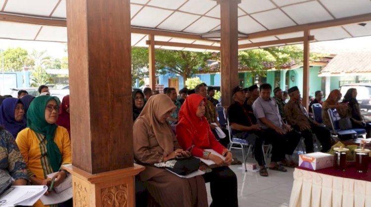Demi Tingkatkan Pemahaman Dan Kesadaran Hukum Masyarakat Terhadap Berbagai Regulasi Yang Berlaku, Pemerintah Kabupaten Sukoharjo Gelar Pembinaan Keluarga Sadar Hukum (Kadarkum) Pada Kamis (06/02). Istimewa