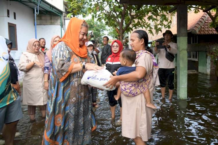 Wali Kota Semarang Hevearita Gunaryanti Rahayu Atau Mbak Ita Memastikan Menjamin Gas Elpiji Bersubsidi Aman Bagi Masyarakat. Dicky A Wijaya/RMOLJawaTengah