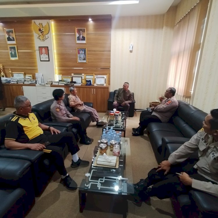 Polres Boyolali Kawal Pengambilan Sertifikat Tanah Lapangan Desa Sendang. Istimewa