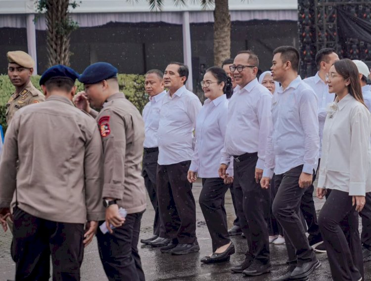 Wali Kota Semarang baru Agustina Wilujeng Pramestuti sepakat pernyataan Presiden Prabowo dalam pelantikan bahwa Kepala Daerah adalah pelayan masyarakat. Dicky Aditya/RMOLJateng 