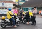 Polsek Ngemplak Dan Bhayangkari Bagikan 300 Paket Takjil Untuk Masyarakat