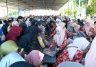 Emak-Emak Serbu Bazar Ramadan, Hitungan Menit, Baju Murah Ludes!