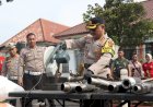 Polres Kebumen Musnahkan Barang Bukti Miras dan Knalpot Brong Hasil Operasi Penyakit Masyarakat
