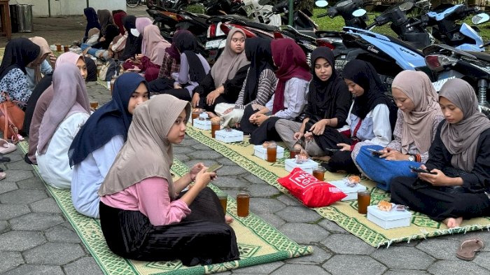 Istimewa