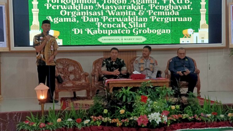 Sekda Grobogan Anang Armunanto dan tiga narsum dalam rakor terpadu konflik sosial di Grobogan, Kamis (6/3) siang. Rubadi/RMOLJateng.