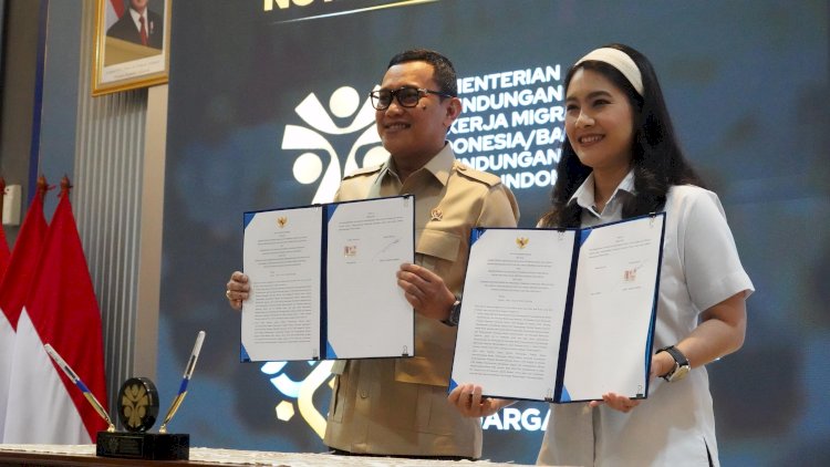 Wamen Ratu Ayu Dan Menteri Abdul Kadir Tandatangani MoU Untuk Songsong Indonesia Emas 2045. Biro Humas Informasi Publik