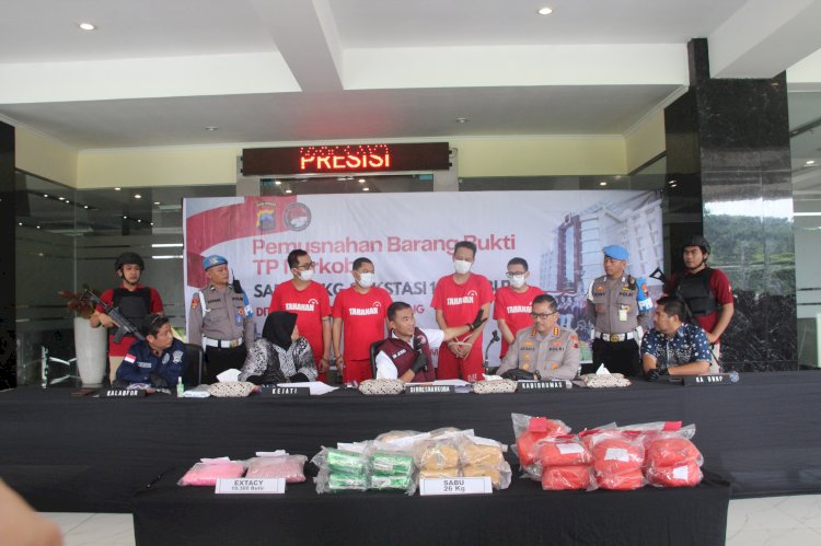 Polda Jateng memusnahkan barang bukti narkotika hasil sitaan sebanyak nilainya Rp 31 miliar (Dok. Polda Jateng) 