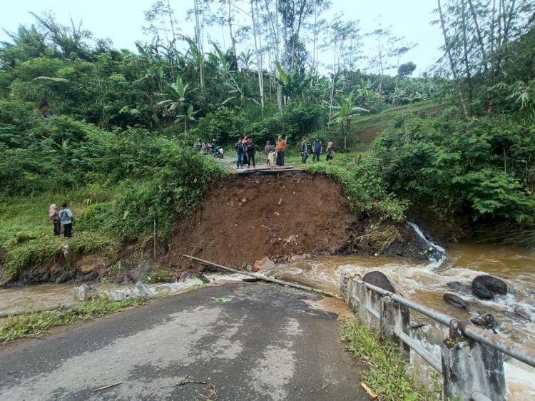 Istimewa