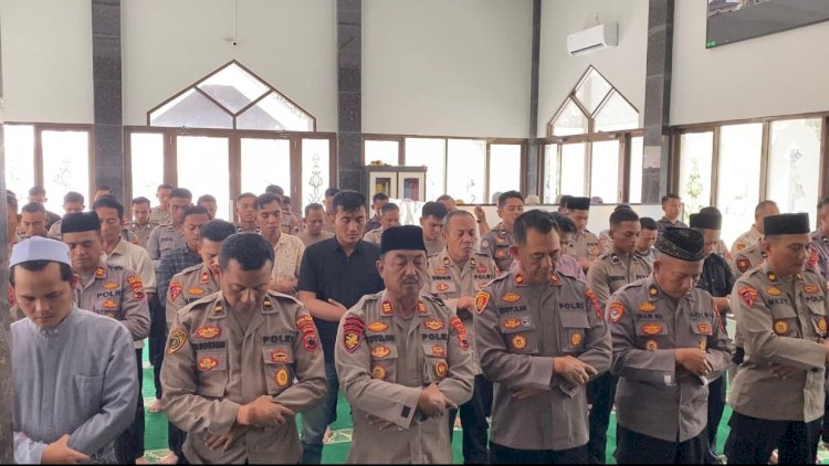 Istimewa