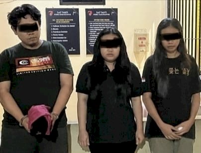 Tiga Tersangka Pengedar Uang Palsu Di Kerjo Yang Ditangkap Satreskrim Polres Karanganyar. Dian Tanti Burhani/RMOLJawaTengah