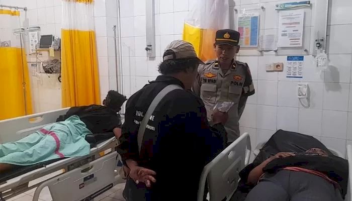 Dua Dari Enam Korban Ledakan Petasan Yang Merusak Sebuah Rumah Warga Desa Blumbang Kecamatan Tawangmangu, Kabupaten Karanganyar, Selasa (25/03). Dian Tanti Burhani/RMOLJawaTengah