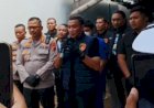 Olah TKP Rumah Tersangka Kasus Tindak Pornografi Terhadap Anak-Anak