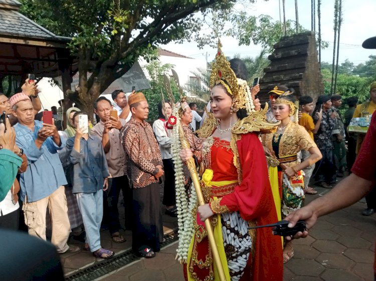 Prosesi Kirab Budaya Ratu Kalinyamat dan Buka Luwur Makam Ratu Kalinyamat.  Yosef Hidayat/RMOLJateng