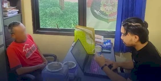 Tersangka Pelaku Asusila Di Perguruan Silat Wonogiri Saat Diperiksa Kepolisian. Istimewa