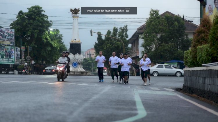 Sejumlah Pengurus KONI Dan Panitia Saat Menjajal Track Lari Untuk Kartini Run 2025, Selasa (15/04). Dokumentasi KONI Banjarnegara 