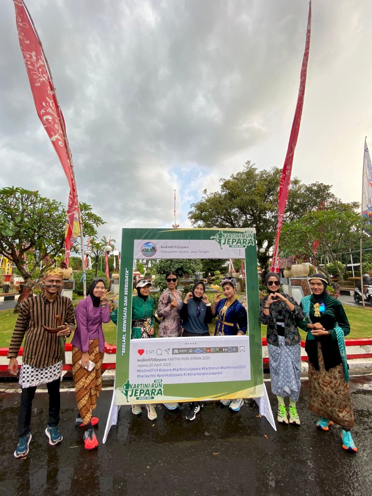 Peserta Kartini Run Jepara 2025 Yang Memelihara Semangat Pahlawan Nasional Kartini. Yosef Hidayat/RMOLJawaTengah