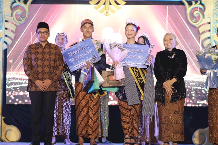 Mickel Dan Gloria Terpilih Sebagai Mas Dan Mbak Duta Wisata Batang 2025. Diskominfo Batang