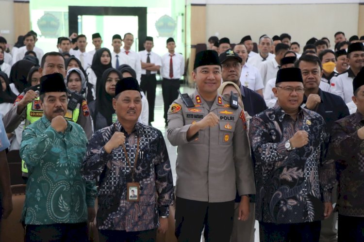 Pengukuhan Satgas PPIH Embarkasi Solo Tahun 1446 H/2025 Yang Siap Layani 94 Kloter Jamaah Haji. Humas Polres Boyolali