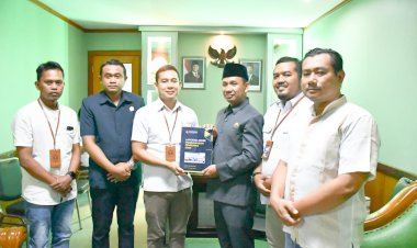 Bawaslu Sampaikan Laporan Hasil Pengawasan ke DPRD Blora