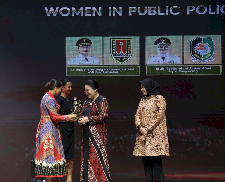 Wali Kota Semarang Agustina Wilujeng Raih Penghargaan Women's Inspiration Awards 2025 Dinobatkan Sebagai Penerima Penghargaan Kategori Women In Public Policy. Pemkot Semarang