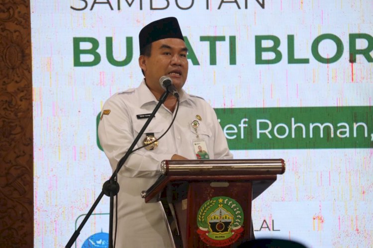  Bupati Blora Arief Rohman Memberikan Sambutan Dalam Halalbihalal Guru Pendidikan Agama Islam Se-KabupatenBlora Pada Rabu (30/04). Diskominfo Blora