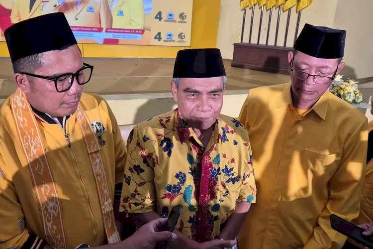 Mohammad Saleh, Berdiri Di Paling Kiri, Calon Tunggal Ketua DPD Partai Golkar Jawa Tengah 2025-2030. AyoSemarang.com