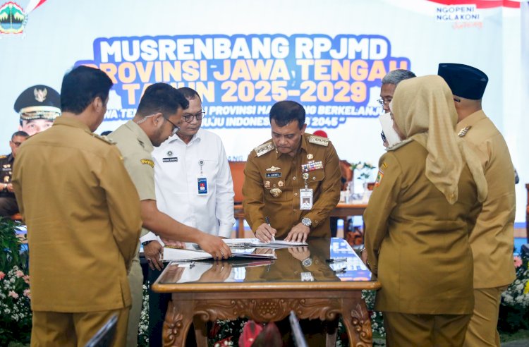 Gubernur Jateng Ahmad Luthfi Minta Ke Seluruh Kepala Daerah Segera Kejar Capaian RPJMD. Pemprov Jateng