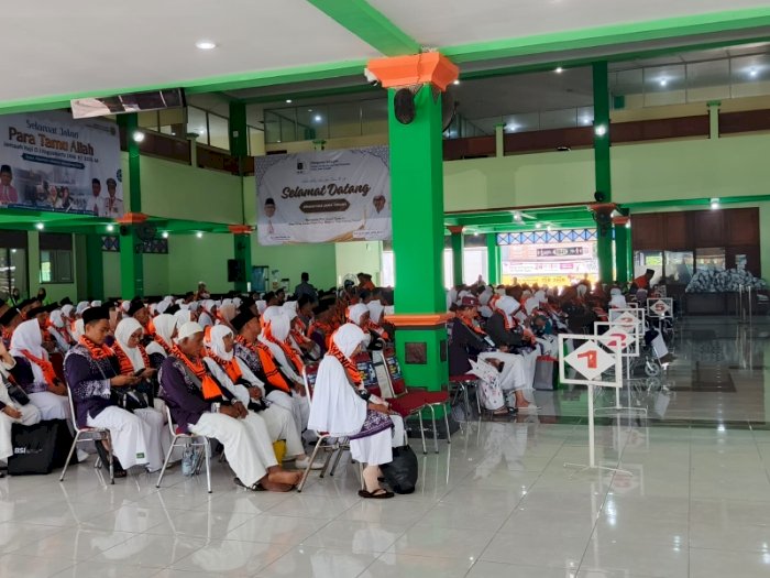  Persiapan Pemberangkatan Calon Haji Di Donohudan. Dian Tanti Burhani/RMOLJawaTengah