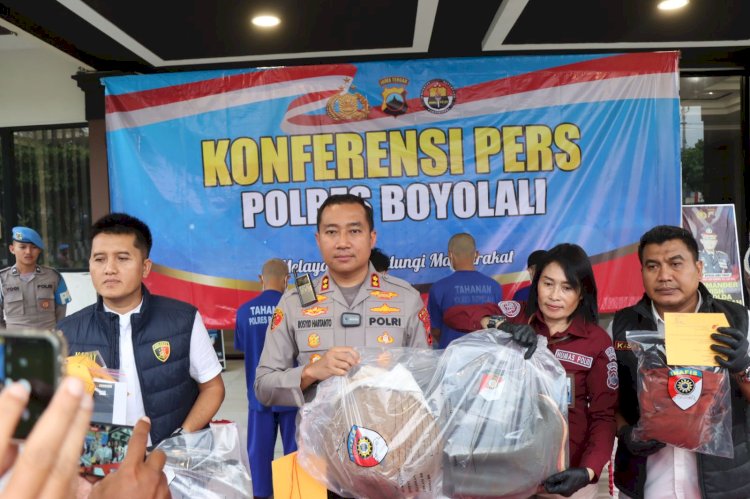 Polres Boyolali Tindaklanjuti Kasus Viral Pencurian Bawang Dan Penganiayaan Di Pasar Mangu. Humas Polres Boyolali