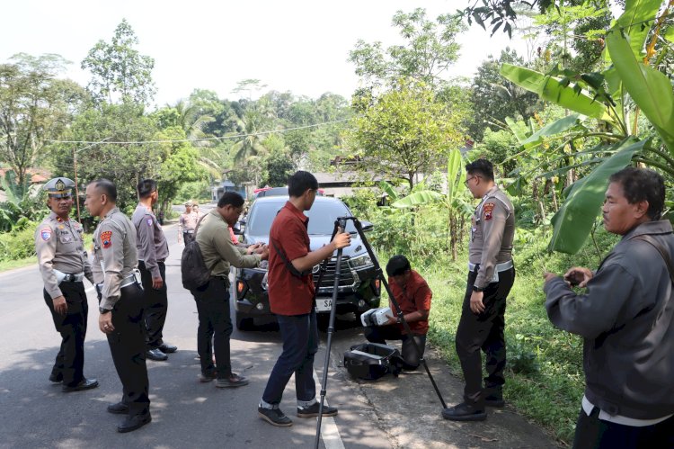 Olah TKP Dilakukan Dengan Sistem TAA Oleh Mabes Polri. Humas Polres Purworejo