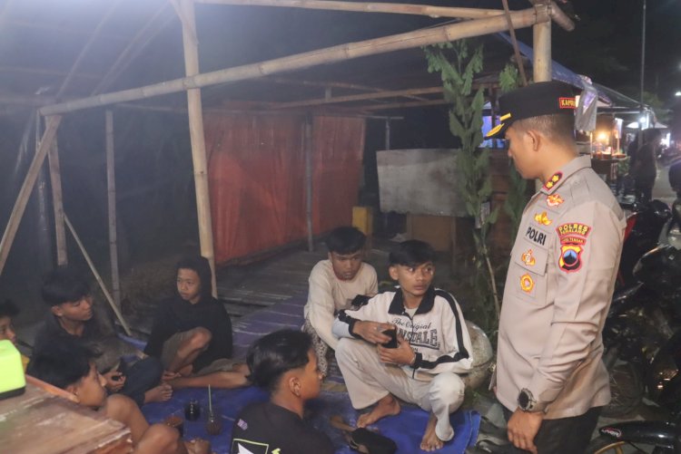Kapolres Pemalang AKBP Eko Sunaryo Memimpin Operasi Pemberantasan Premanisme Di Kawasan Pemalang. Sofia/RMOLJawaTengah