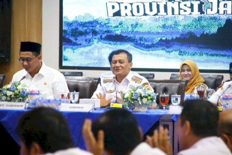 Gubernur Jateng apresiasi masyarakat sadar pentingnya tertib pajak melalui program pemutihan PKB Pemprov Jateng 2025 (Dok. Pemprov Jateng)