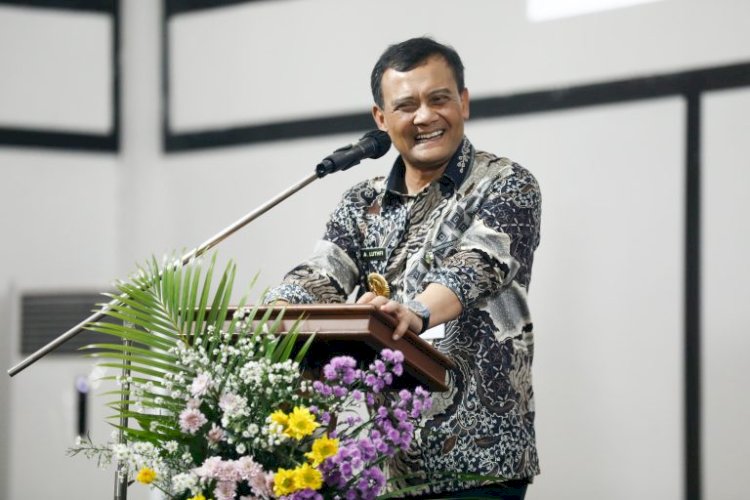 Gubernur Luthfi Menegaskan Optimis Dalam Dua Bulan Pembentukan Koperasi Desa Merah Putih Sudah Selesai. Pemprov Jateng