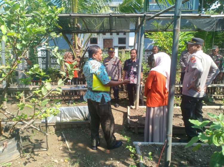 Satbinmas Polres Kebumen Gelar Lomba Ketahanan Pangan Pekarangan Bergizi Di Desa Pejagoan. Humas Polres Kebumen
