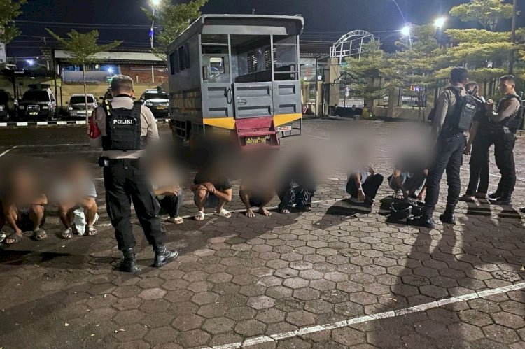 Sembilan Remaja Ditangkap Polisi, Diduga Akan Melakukan Aksi Tawuran. Humas Polres Tegal Kota